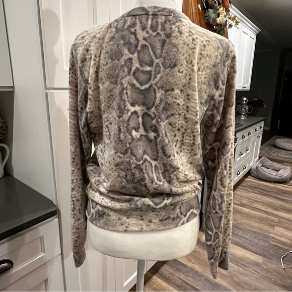 Gaze XS Reptile Snake Neutral Fleece Cozy Casual Long Sleeve Sweatshirt Top - Picture 4 of 11